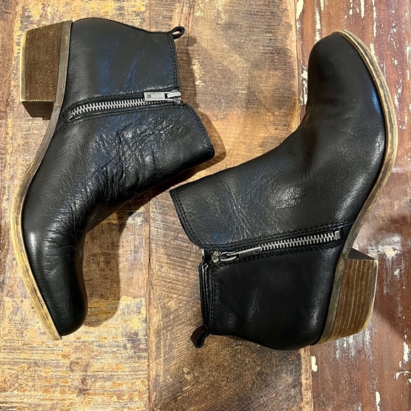 Lucky Brand Black Basel Bootie - Picture 5 of 10